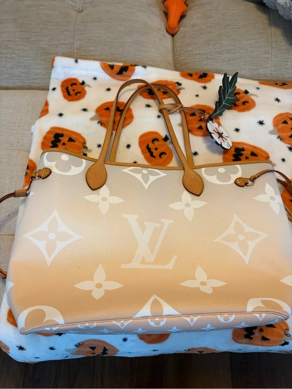 Louis Vuitton BY THE POOL BRUME 2021 with POUCH